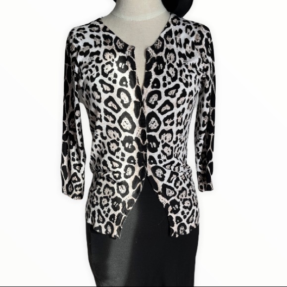LEOPARD PRINT CARDIGAN SWEATER - Picture 1 of 10